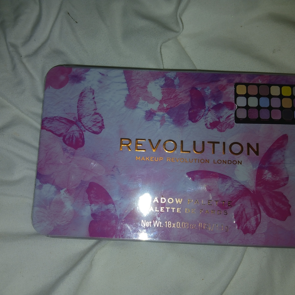 Revolution Eyeshadow Palette